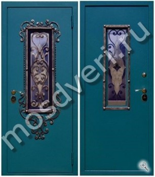 Входная одностворчатая дверь с витражом и ковкой порошкового окраса - купить от производителя Мосдвери Входная одностворчатая дверь с витражом и ковкой порошкового окраса